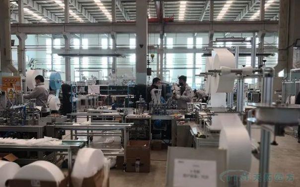 �����ʱ�ڣ��й��������ֻ����η�չ?